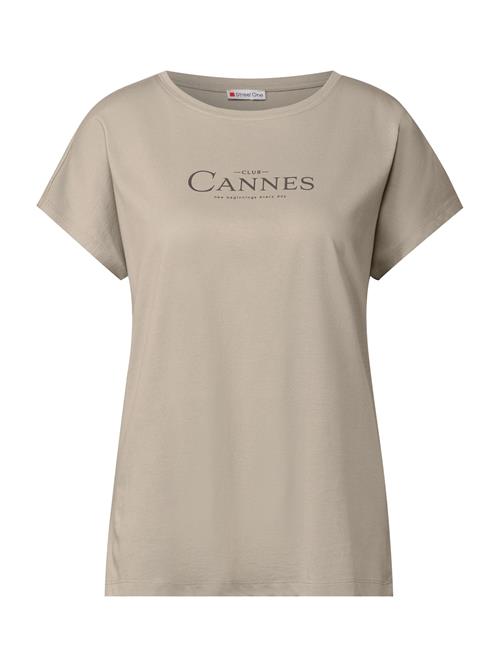 Se STREET ONE Shirts  beige / guld ved About You