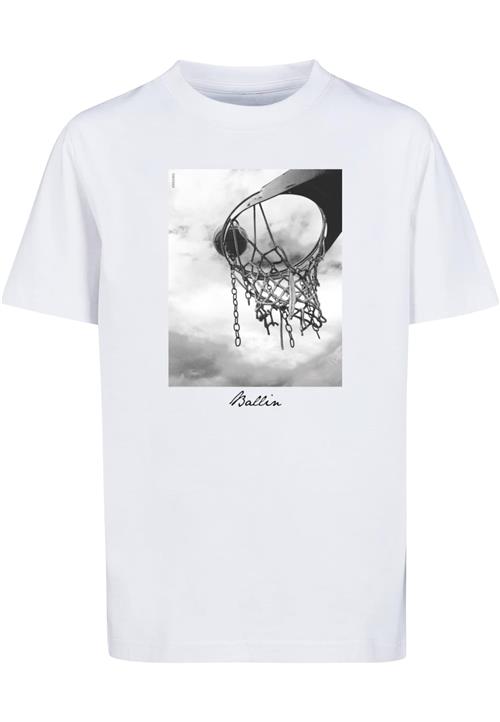 Se Mister Tee Shirts 'Ballin'  grå / sort / hvid ved About You