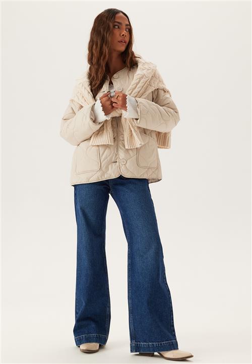 BUBBLEROOM Short Quilted Jacket