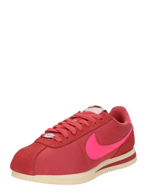 Se Nike Sportswear Sneaker low 'CORTEZ'  pink / rød ved About You
