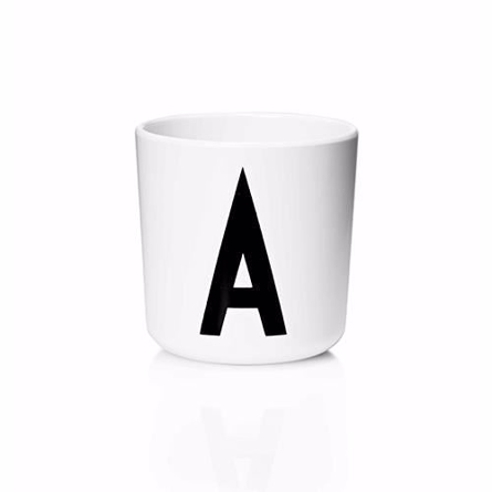 Se DESIGN LETTERS Melamin Bogstav Kop hos SmartKidz
