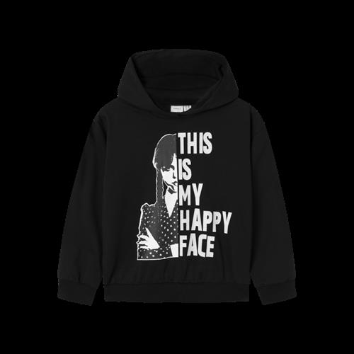 Se NAME IT Wednesday Hoodie Xemi Black hos SmartKidz