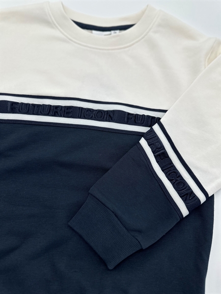Se NAME IT Sweatshirt Labisse Dark Sapphire hos SmartKidz