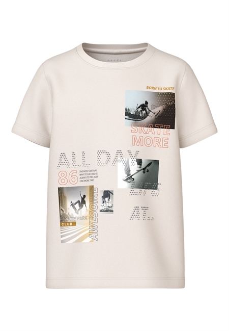 Se NAME IT T-Shirt Voto Jet Stream All Day hos SmartKidz