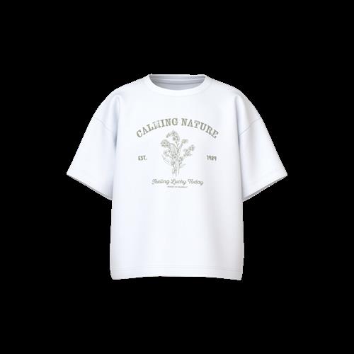 Se NAME IT T-Shirt Vamina Bright White Calming Nature hos SmartKidz