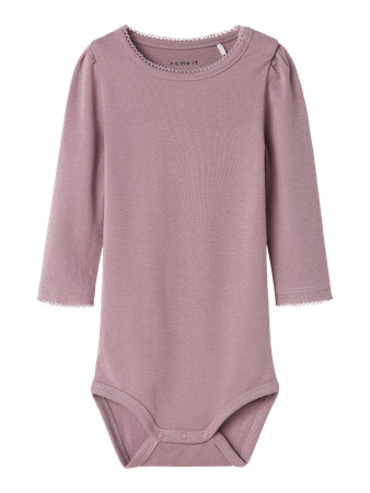 Se NAME IT Langærmet Modal Body Fallon Elderberry hos SmartKidz