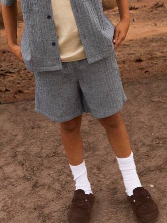 Se NAME IT Shorts Hekarl Navy Blazer hos SmartKidz