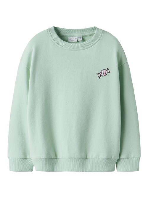Se NAME IT Sweatshirt Vallen Green Candy hos SmartKidz