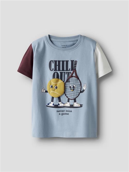 Se NAME IT T-shirt Kyler Dusty Blue hos SmartKidz