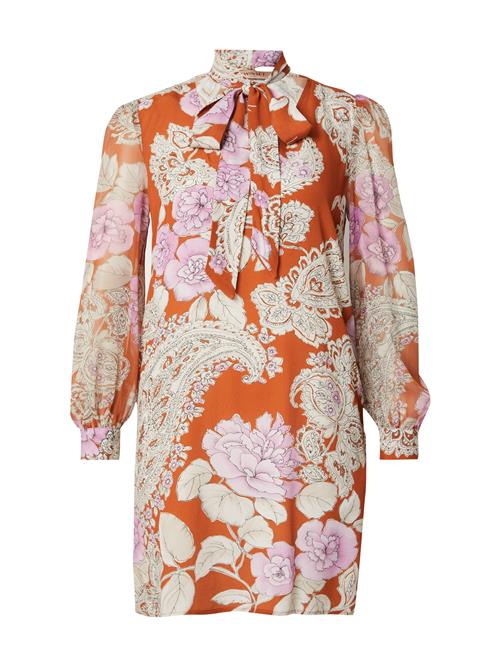 Se Twinset Kjole  hummer / lyserød / sort / offwhite ved About You