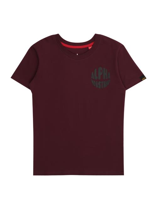 Se ALPHA INDUSTRIES Shirts  gran / kirsebærsrød ved About You