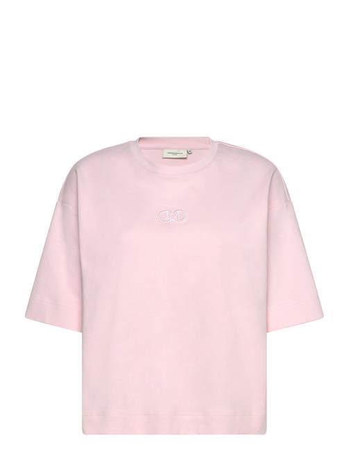 Cmmuse-Tee Is A T-Shirt In A Premium, Heavy Cotton Material That Keeps Its Shape Copenhagen Muse Pink