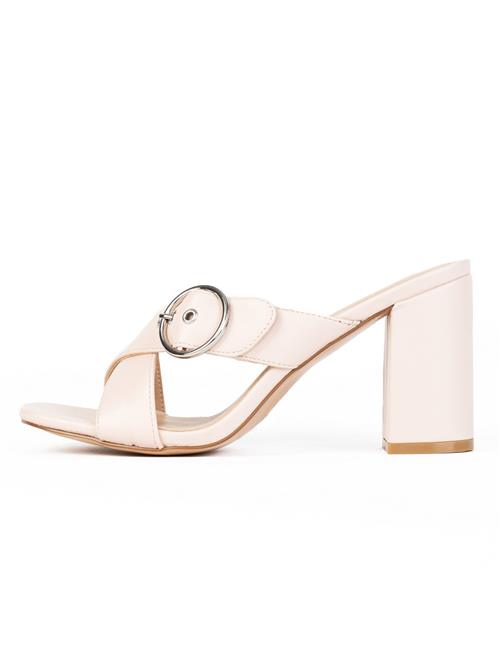 Celena Pantoletter 'Chene'  nude