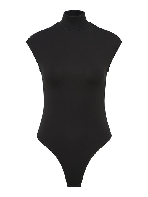 Se LeGer by Lena Gercke Shirtbody 'Pearl'  sort ved About You