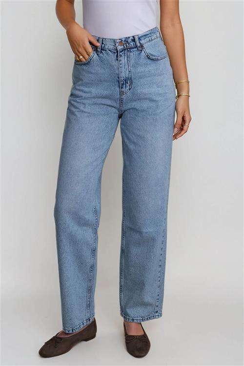 Nora Regular Jeans - Lys Blå Denim - 31/34 - TeeShoppen