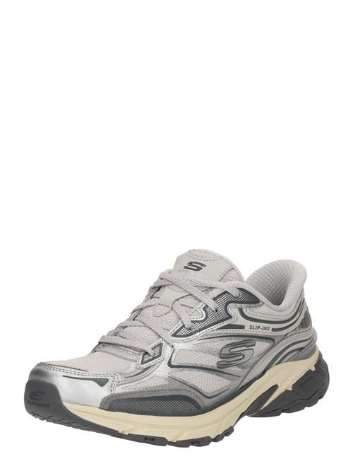 Se SKECHERS Slip On 'STAMINA'  lysegrå / mørkegrå / sølv ved About You
