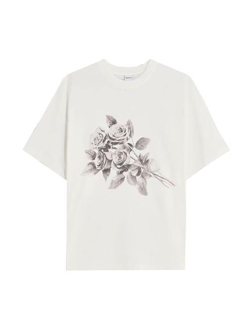 Se Bershka Shirts  sort / hvid ved About You