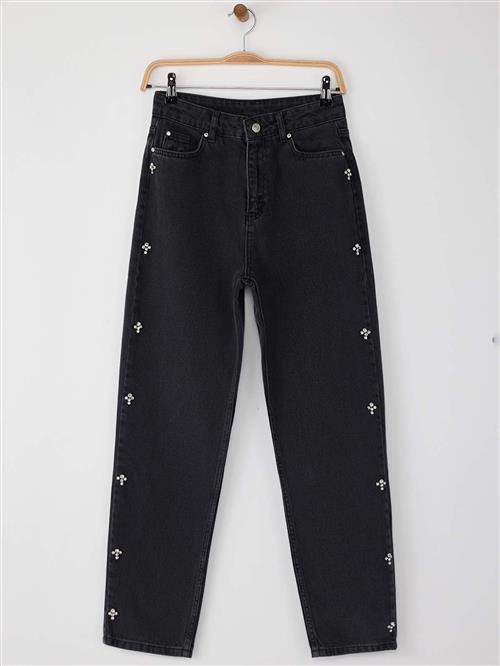 Se Trendyol Jeans  black denim ved About You
