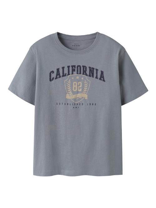 Se NAME IT T-shirt Vilogo Tradewinds California hos SmartKidz