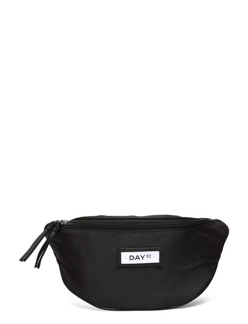 Day Gweneth Re-S Bum DAY ET Black