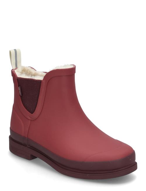 Se Eva W Tretorn Burgundy ved Booztlet