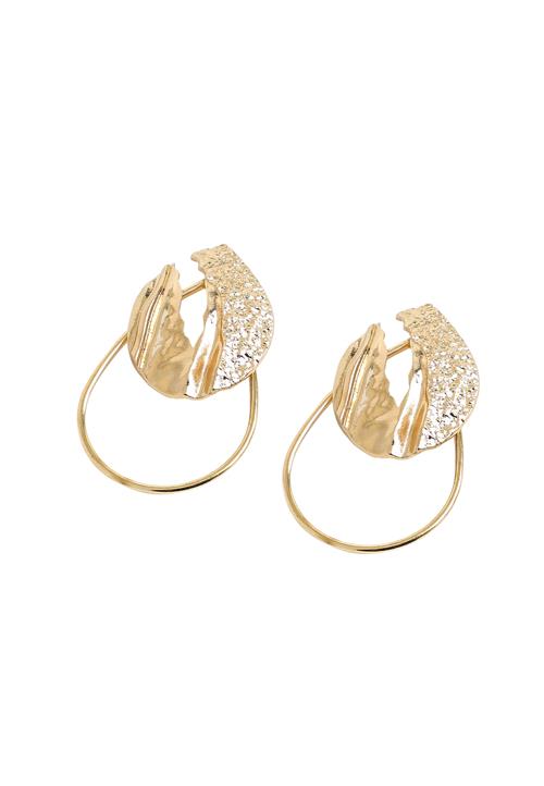 Se SOHI Øreringe  guld ved About You