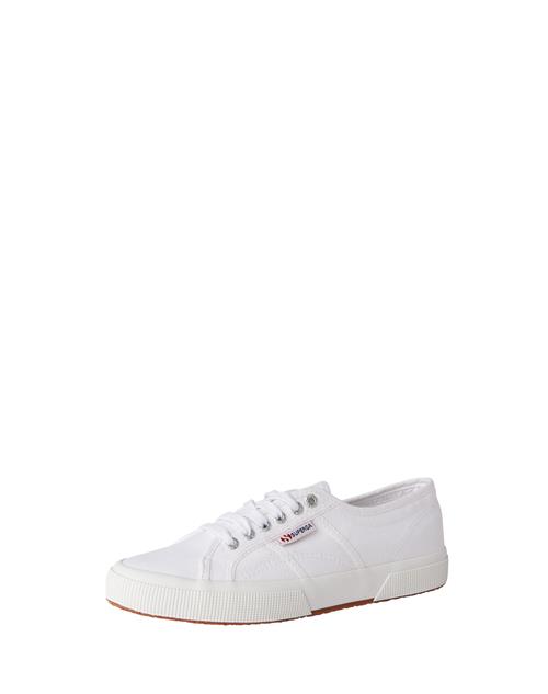 Se SUPERGA Sneaker low 'Cotu Classic'  hvid ved About You