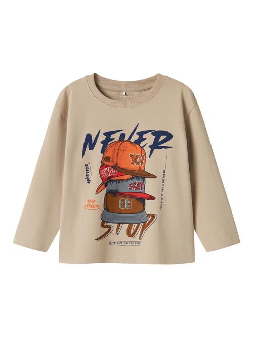 Se NAME IT Bluse Niko Box Island Fossil hos SmartKidz