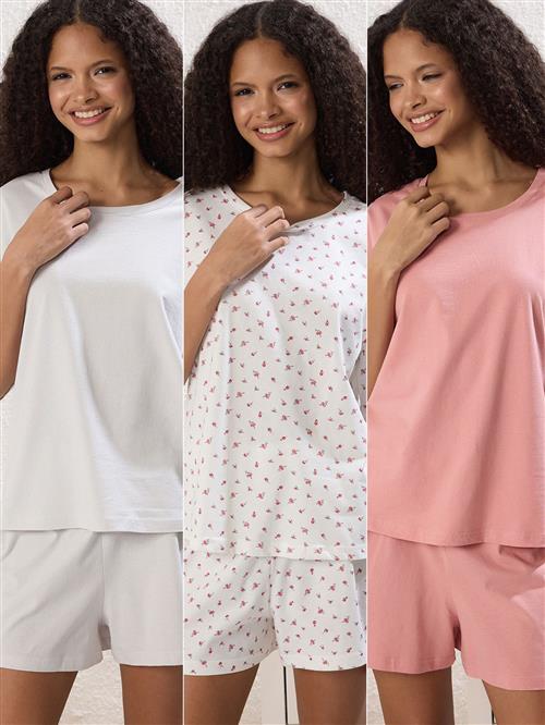 Se Trendyol Shorty  mint / lys pink / hvid ved About You