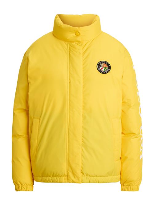 Se Polo Ralph Lauren Vinterjakke  gul / rød / sort / hvid ved About You