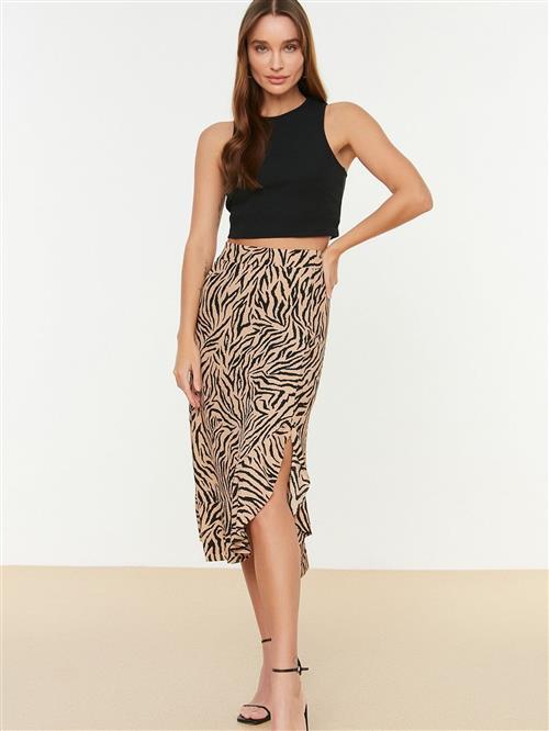 Trendyol Nederdel  camel / sort