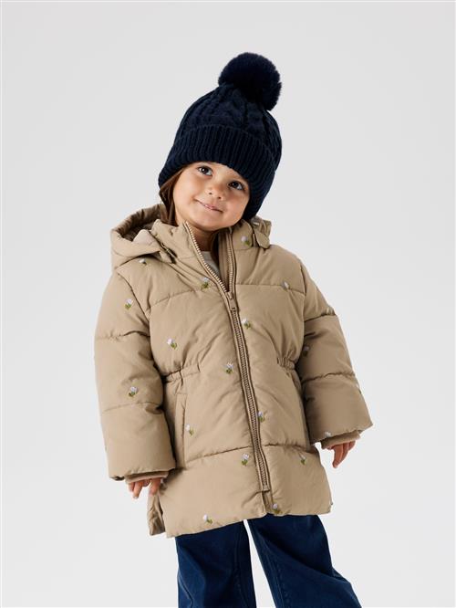 Se NAME IT Puffer Jakke Molly Puffer Silver Mink hos SmartKidz
