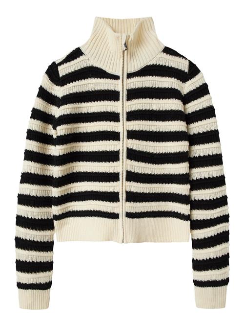 Se LMTD Cardigan  sort / uldhvid ved About You