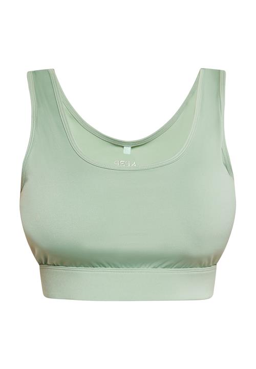 IZIA Overdel  mint