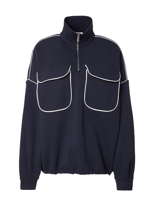 Se EDITED Sweatshirt 'Imani'  blå ved About You