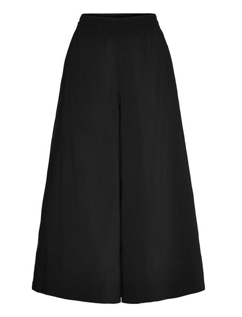 Culottes From Freequent In A Soft Material. The Pants Have A Simple Silhouette W FREE/QUENT Black