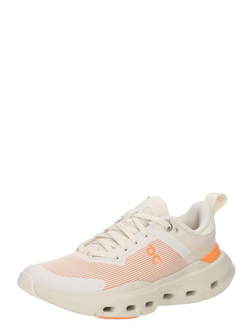 On Sportssko 'Cloudpulse Next'  orange / hvid / offwhite