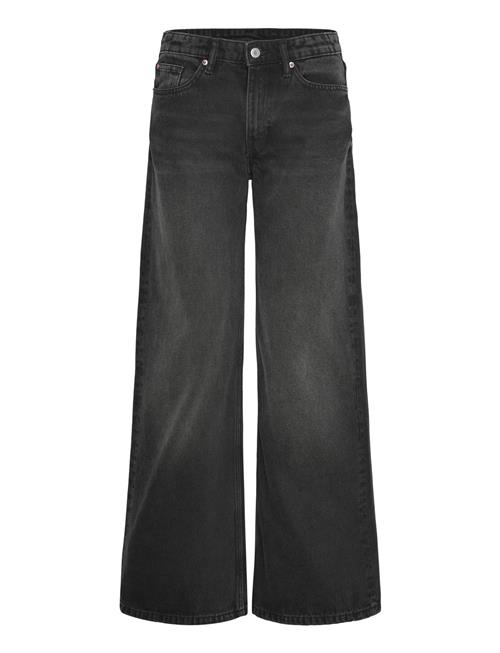 Se Paz Mid Wide Jeans Monki Black ved Booztlet