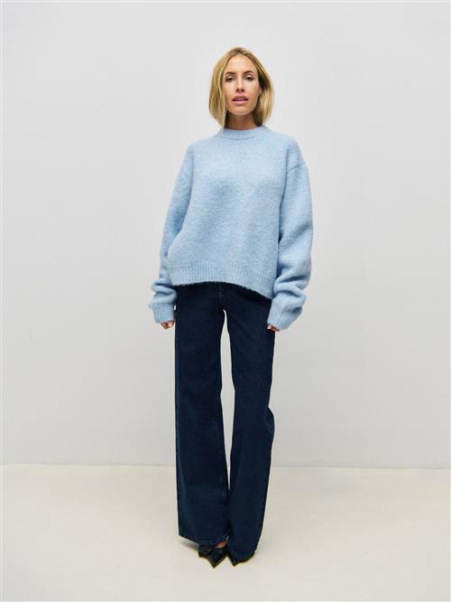ÉVOIR by Alena Gerber Pullover  blå