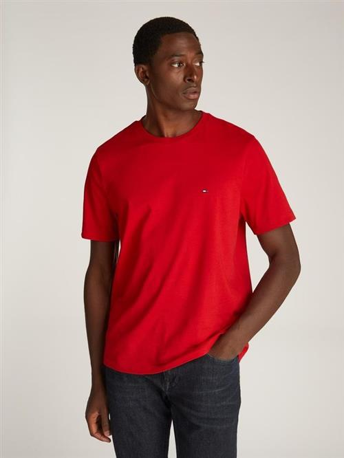 Se ESS SEASONAL REG FIT SOLID TEE hos Din tøjmand