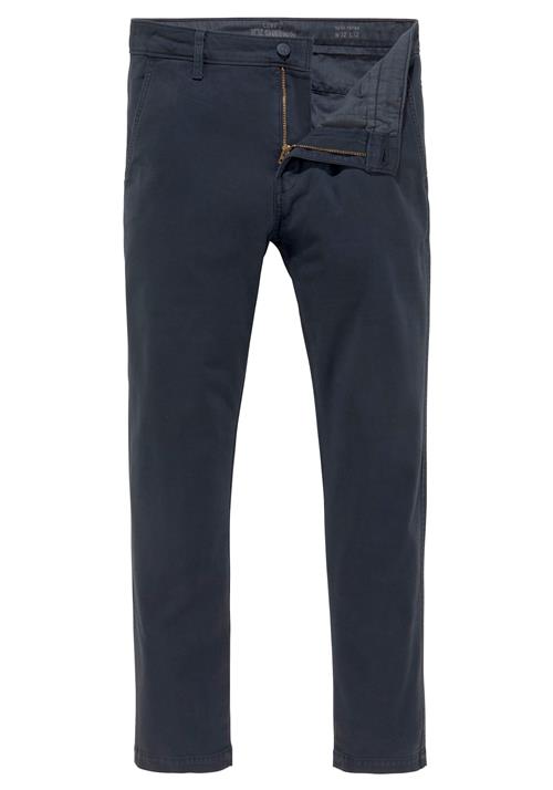 Se LEVI'S ® Lærredsbukser 'XX Chino Slim II'  navy hos About You