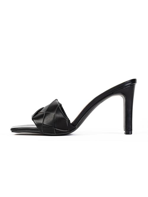 Celena Pantoletter 'Cully'  sort