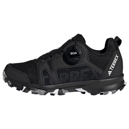 Se ADIDAS TERREX Lave sko 'Agravic'  sort / hvid ved About You