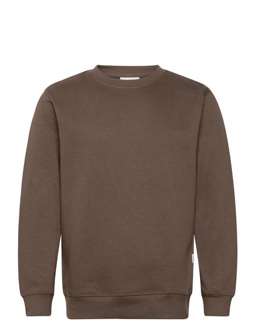 Se Recycled Crew Neck Sweat Lindbergh Brown ved Booztlet
