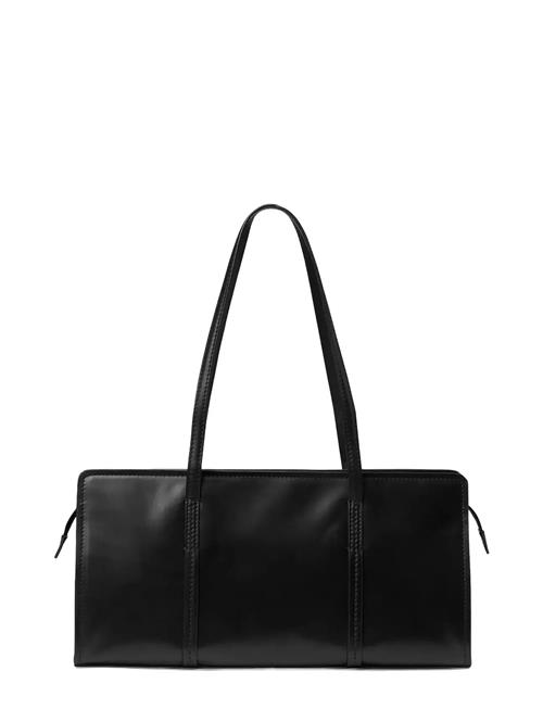 Luna Saddler Black