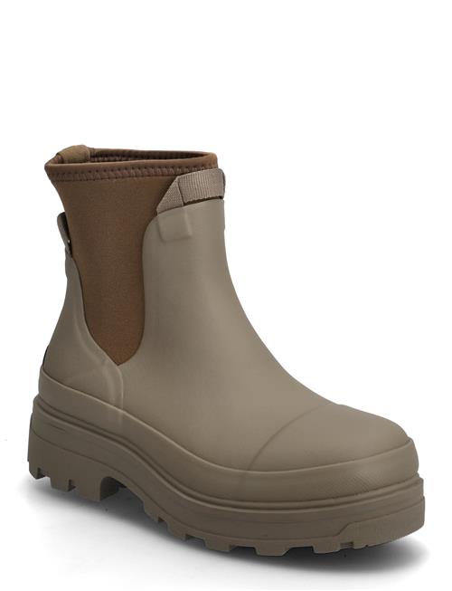 Se Blasia Tretorn Beige ved Booztlet