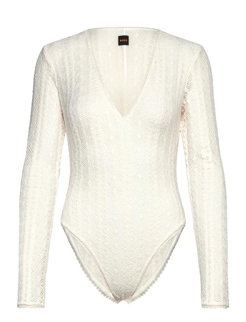 Se C_Ikylia BOSS Cream ved Booztlet