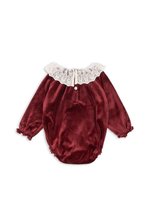 Se Konges Sløjd Venola Romper Red Dahlia  Red Dahlia 9 months    9 måneder  kvinde ved Babyshop