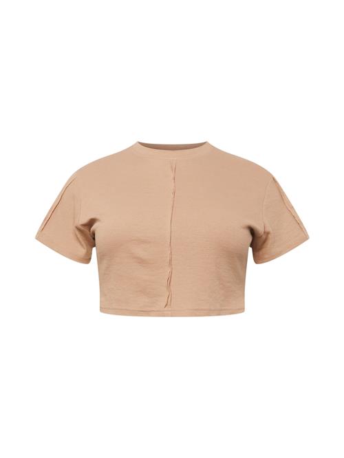 Se Public Desire Curve Shirts  lysebeige ved About You