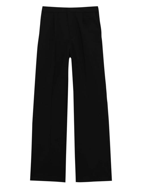 Se Pull&Bear Bukser med fals  sort ved About You